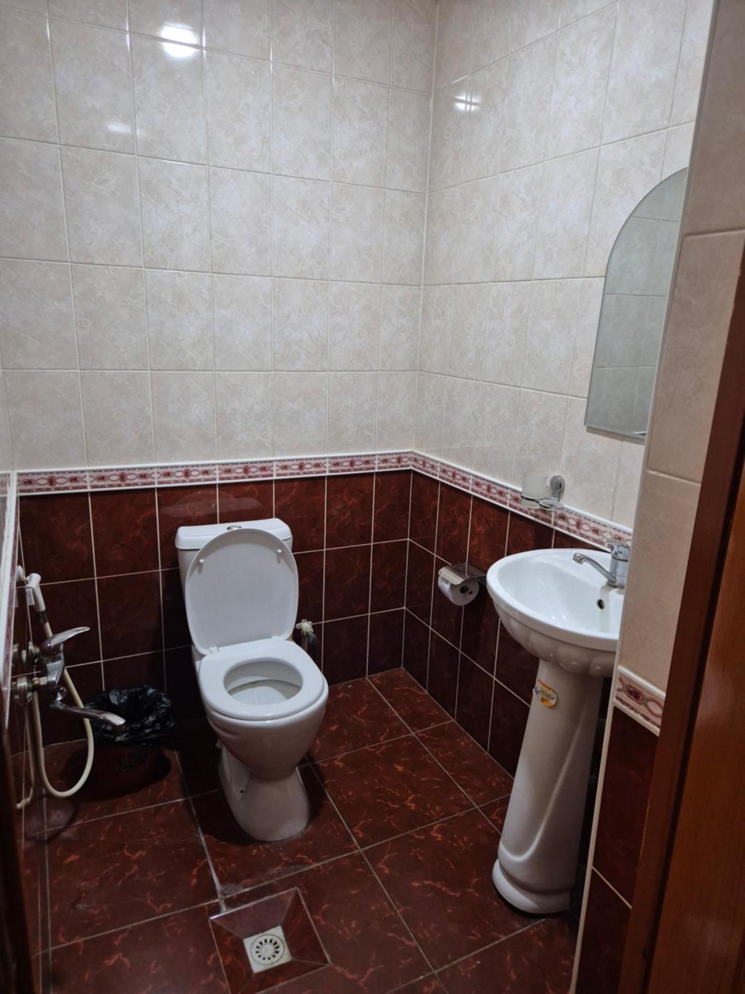 Miran Hostel Андижан Екстер'єр фото